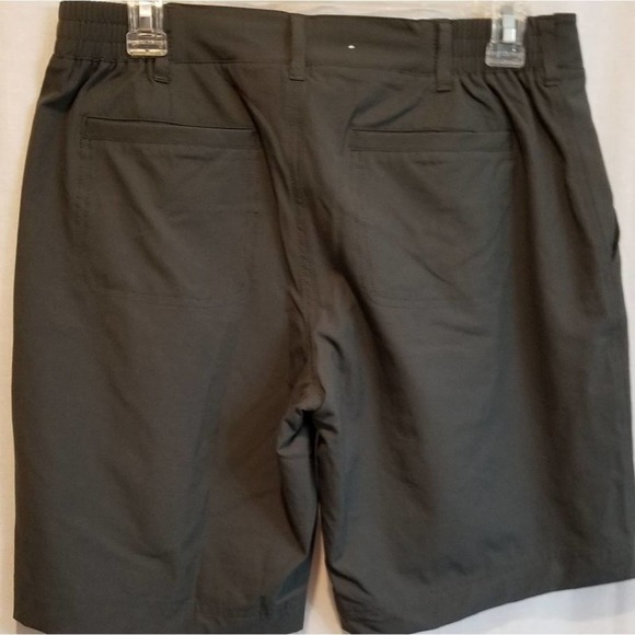 Black cargo athletic active shorts‎ - Picture 2 of 4